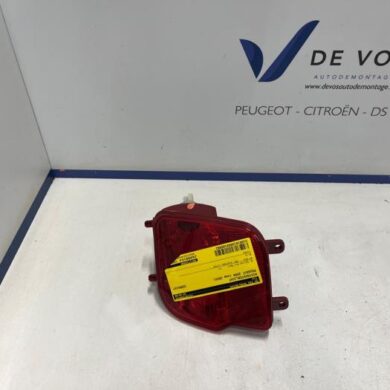 Peugeot 2008  Mistachterlicht 2024 9811718480