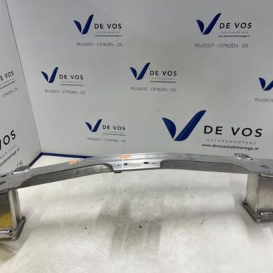 Peugeot 2008  Bumperframe voor 2024 9826115680