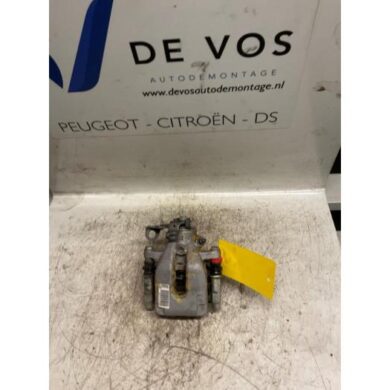 Peugeot 208 1.4 16V Rear brake calliper, right 8F01-8FP8F01 2012 4400W6