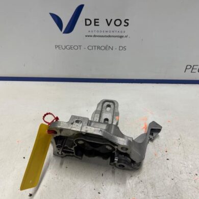 Opel Mokka 1.2 Turbo Hybrid 12V Versnellingsbak Steun 2025 9824312980 20F9CB