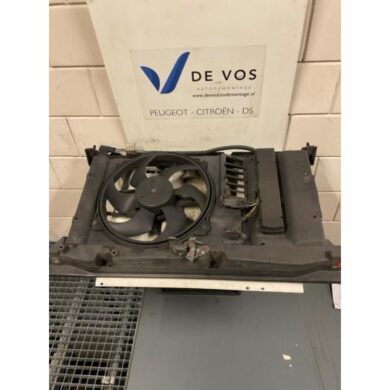 Peugeot 307 1.6 16V Cooling fan housing 2004 1253A9-7104L2