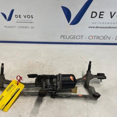 Citroen C3 1.4 Front wiper motor 2011 6405QC