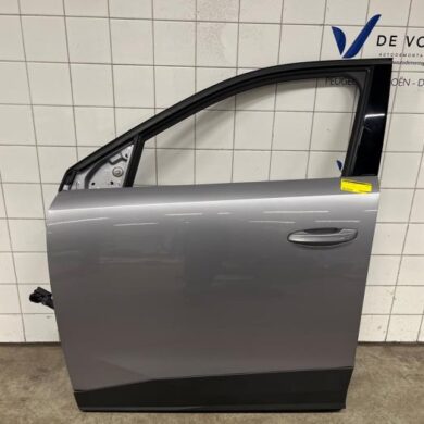Peugeot 3008  Door 4-door, front left 2025 9852443680