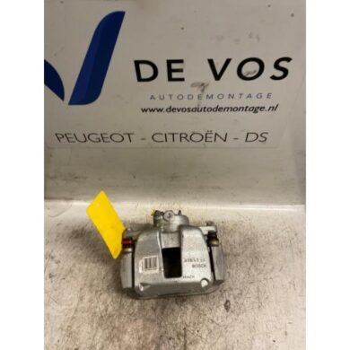 Peugeot 207 1.6 16V VTi Front brake calliper, right 5FS 2010 4400R9