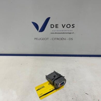 Peugeot 2008  Front camera 2024 9851326280-1694581380