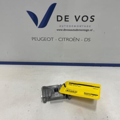 Citroen C4 1.2 Hybrid 145 Front camera 2025 1696692880-9871856880