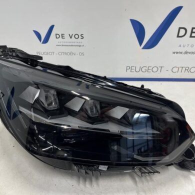 Peugeot 2008  Koplamp rechts 2024 9850598180