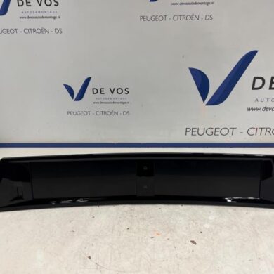 Peugeot 3008 e-3008 Long Range 230 97 kWh Kilometerteller KM 2025 9864019680-9852142680