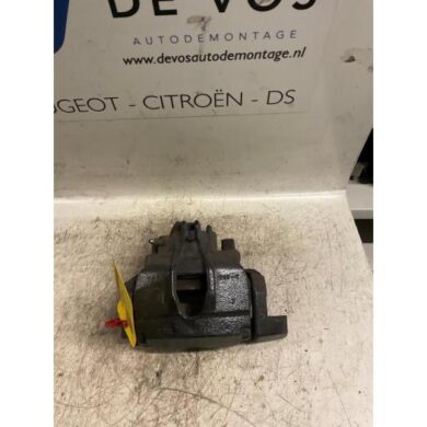 Peugeot 207 1.6 16V RC Turbo Remklauw (Tang) rechts-voor 5FY 2008 4400T3