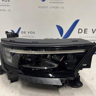Opel Mokka 1.2 Turbo Hybrid 12V Koplamp rechts 2025 9861507280