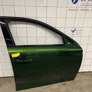 Peugeot 308 1.6 16V HYbrid 180 Front door 4-door, right 2023 9837981680