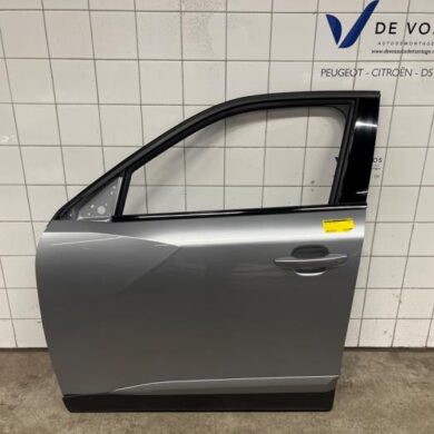 Peugeot 2008  Portier 4Deurs links-voor 2024 9831047780