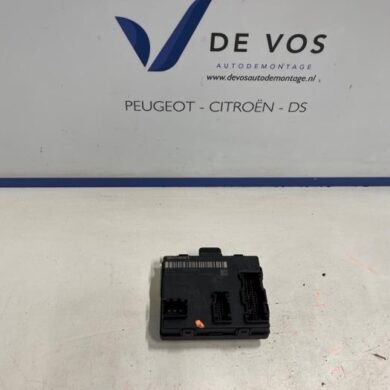 Peugeot 308 1.6 16V HYbrid 180 Module (miscellaneous) 2023 9857119380